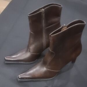 Aldo Wine Coloured Sz 38 Ankle Westerm Boho Booties, Side Zip euc